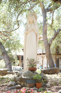 Private Yoga Instructor Catherine Tingey Santa Monica Brentwood Pacific Palisades Los Angeles